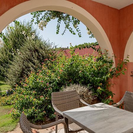Hotel Mariposas Villasimius Exteriör bild
