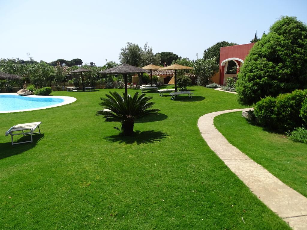 Hotel Mariposas Villasimius Exteriör bild