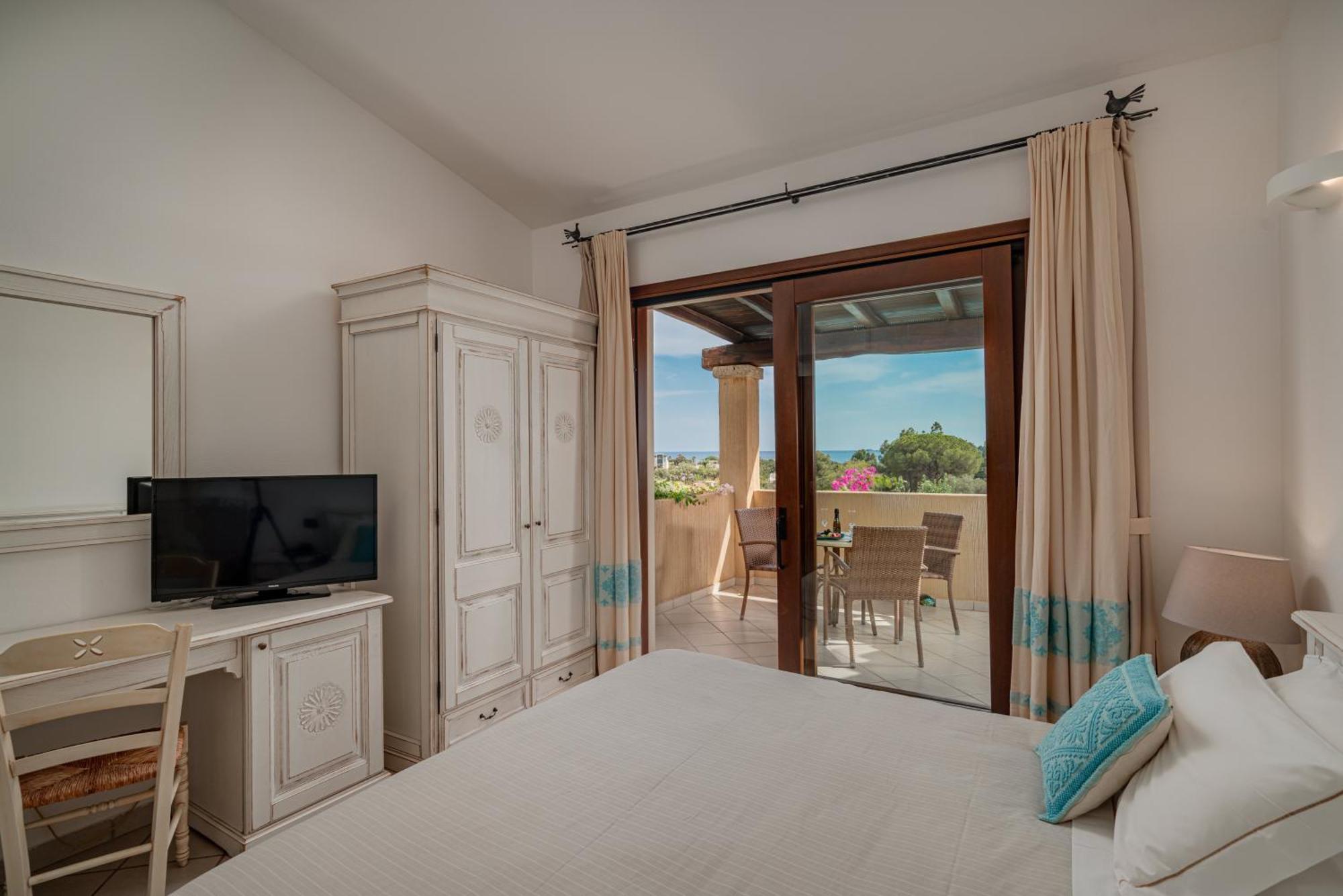 Hotel Mariposas Villasimius Exteriör bild