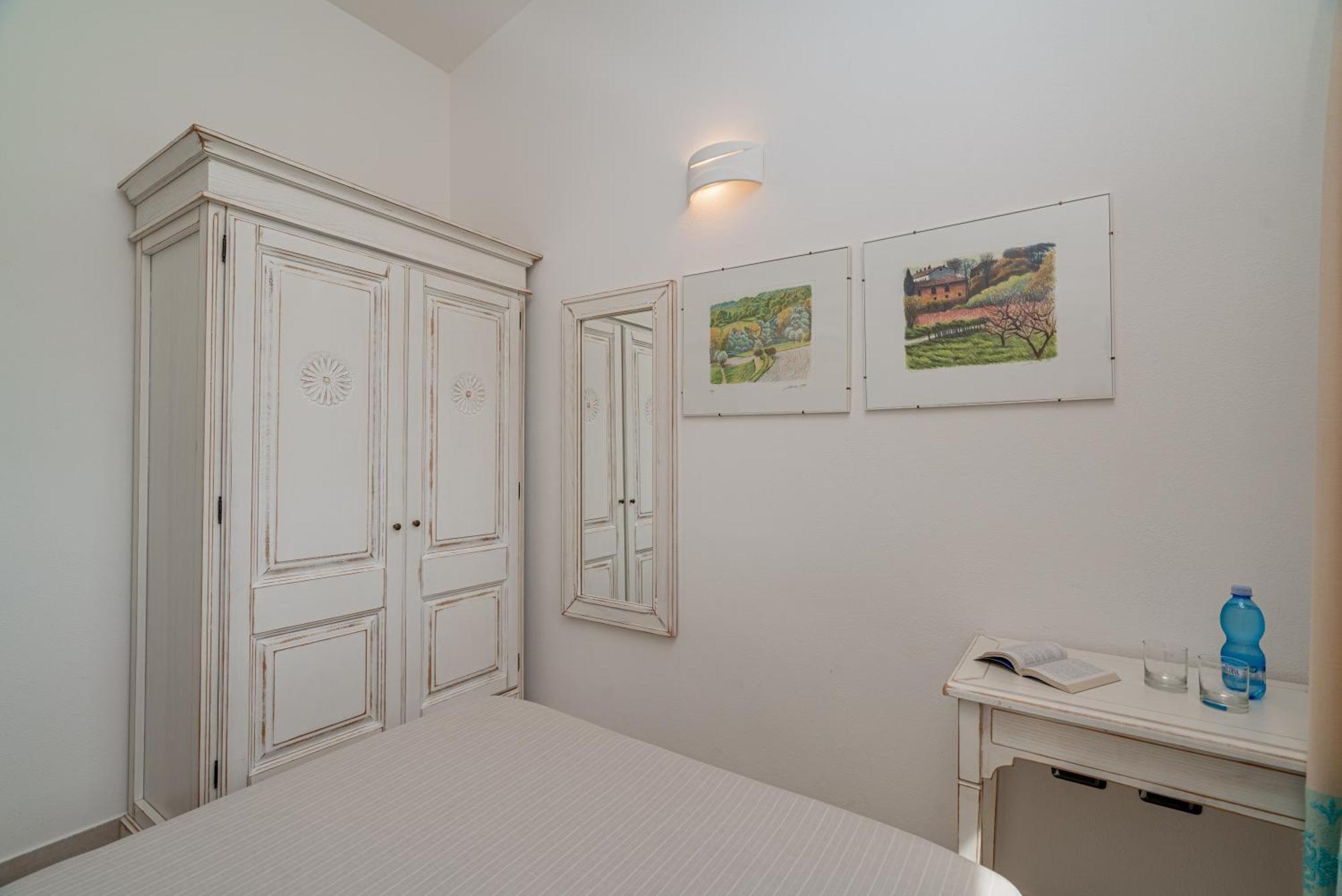 Hotel Mariposas Villasimius Exteriör bild