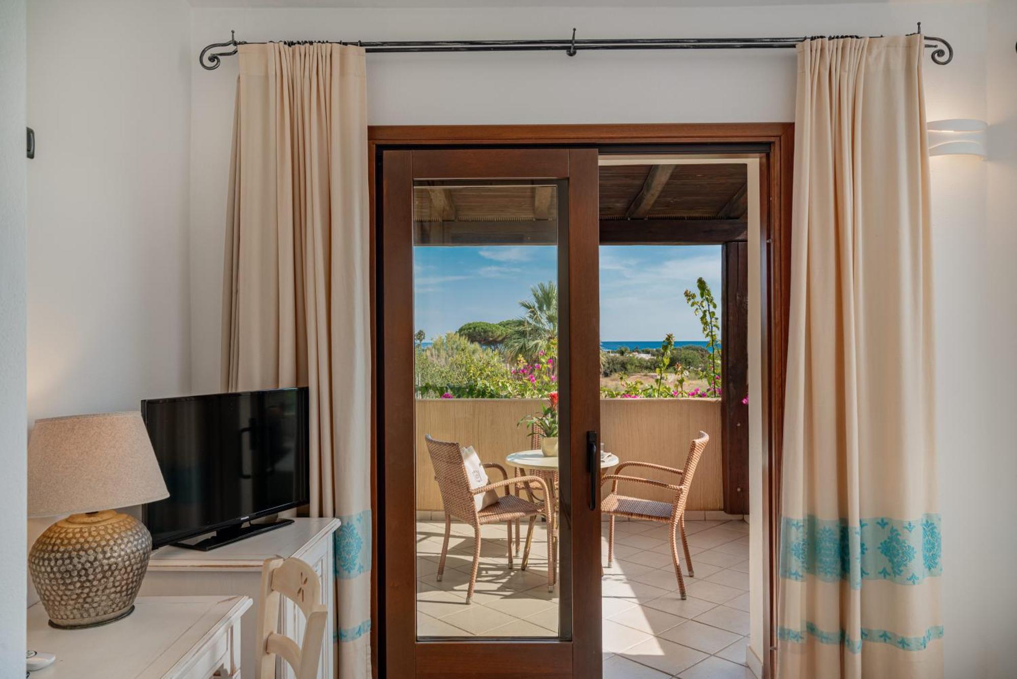 Hotel Mariposas Villasimius Exteriör bild