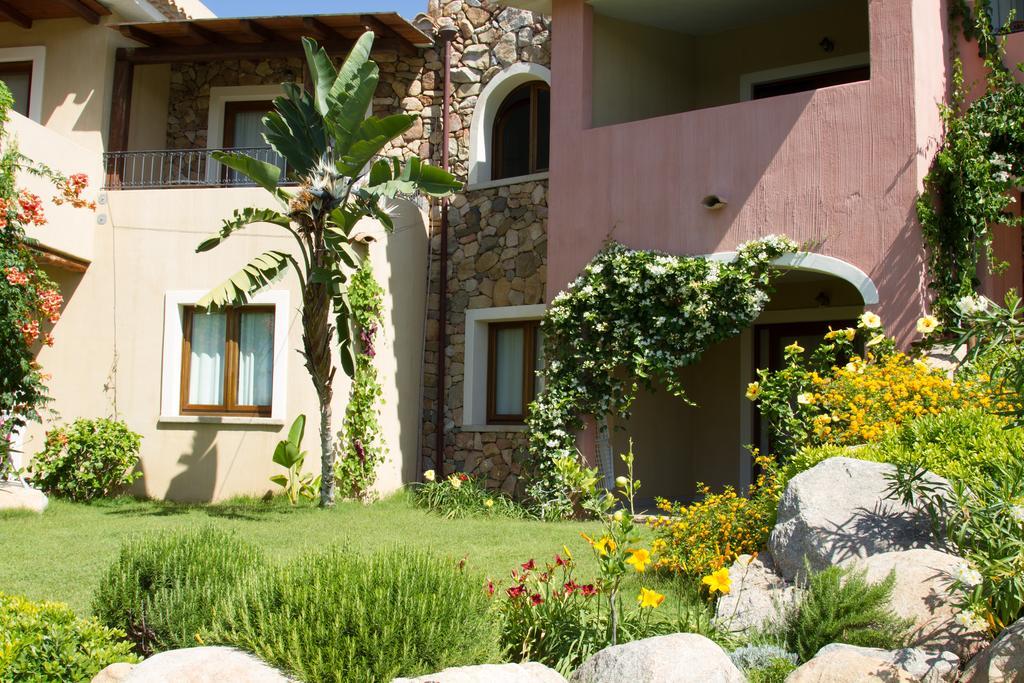 Hotel Mariposas Villasimius Exteriör bild