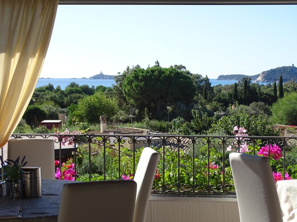 Hotel Mariposas Villasimius Exteriör bild